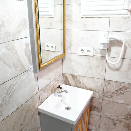 Aparthotel Maria *